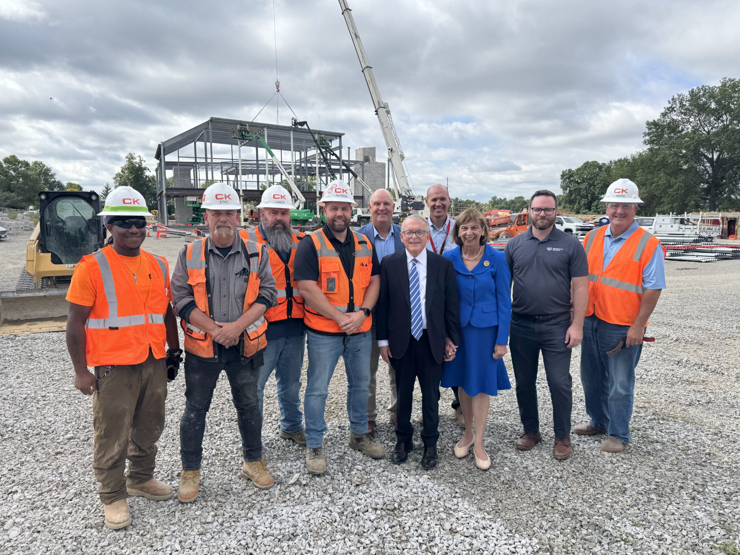 Beam Signing with Governor Mike DeWine and First Lady Fran DeWine on Ohio Veterinary Diagnostic Laboratory
